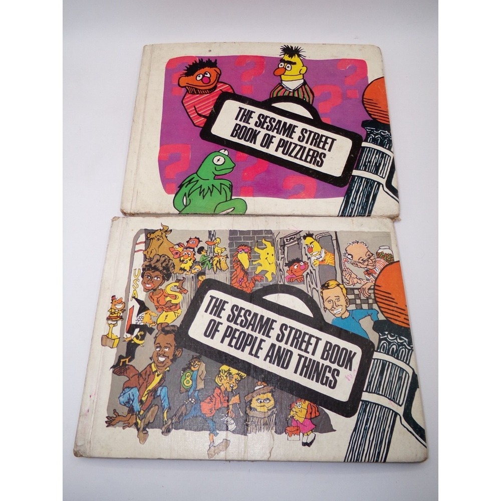 Lot of 2 Vintage Sesame Street Book Puzzles / People & Things Hardcover 1970